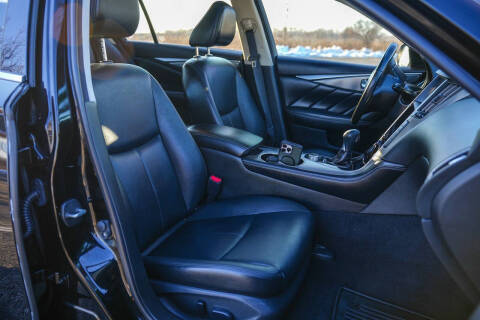 2016 Infiniti Q50 2.0T