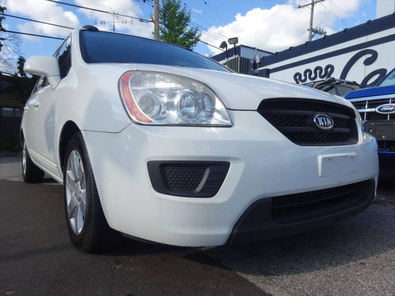 2008 Kia Rondo LX