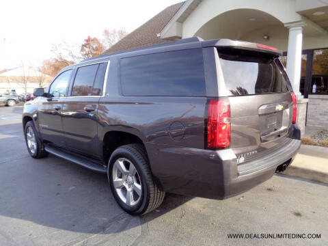 2017 Chevrolet Suburban LT