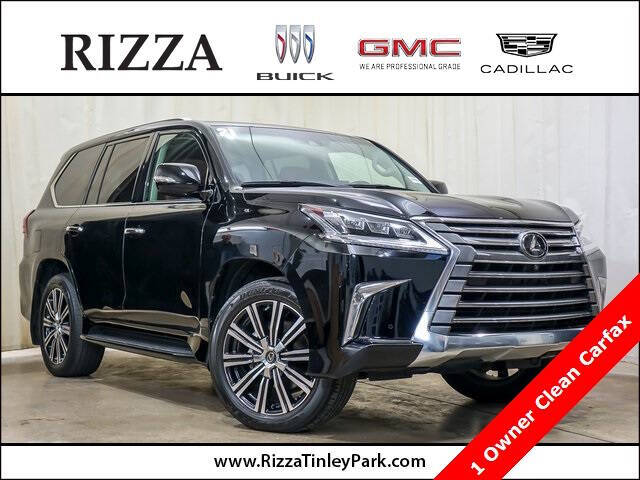 2021 Lexus LX 570's photo