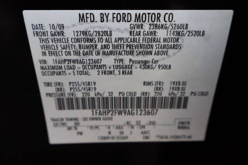 2010 Ford Taurus Limited