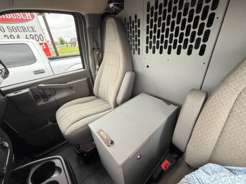 2022 Chevrolet Express 2500
