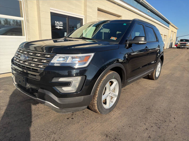 2017 Ford Explorer XLT's photo