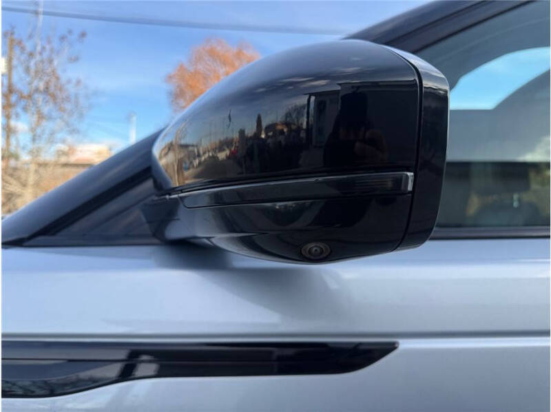 2021 Land Rover Range Rover Velar P400 R-Dynamic HSE