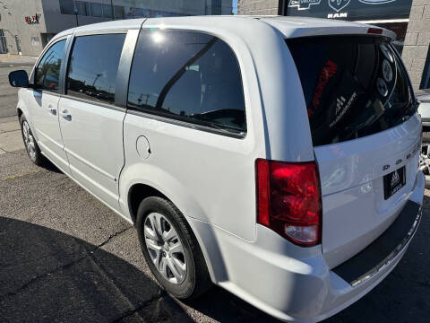 2014 Dodge Grand Caravan SE
