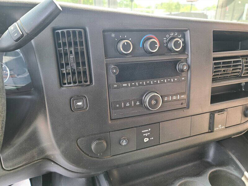 2015 Chevrolet Express 2500