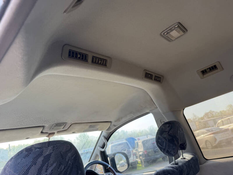 1996 Mitsubishi Delica