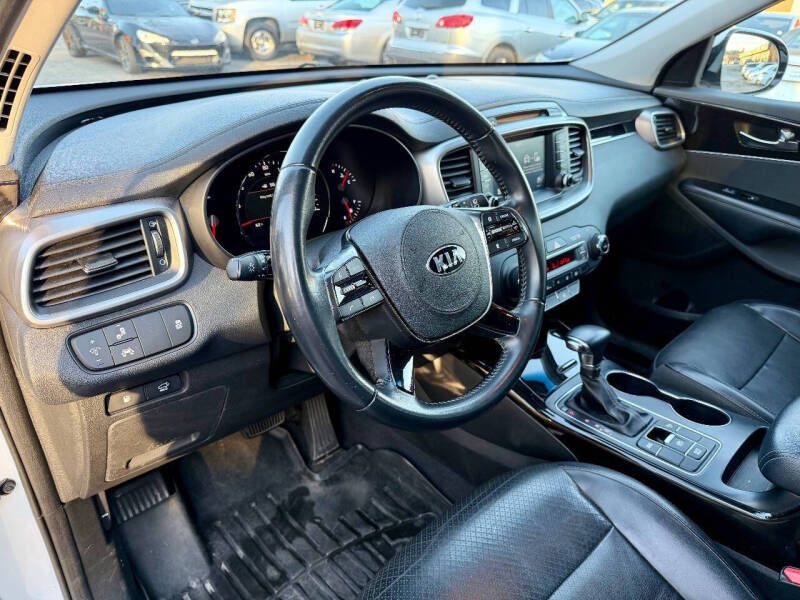 2019 Kia Sorento EX Sport