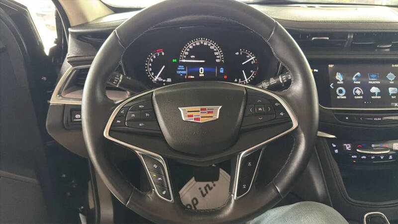 2018 Cadillac XT5 Premium Luxury
