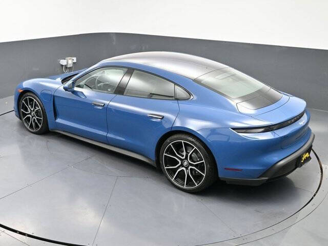 2023 Porsche Taycan