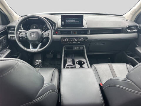 2025 Honda Pilot Touring