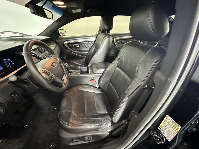 2017 Ford Taurus SEL