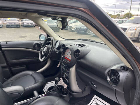 2013 MINI Countryman Cooper