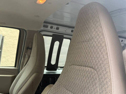 2018 Chevrolet Express 2500