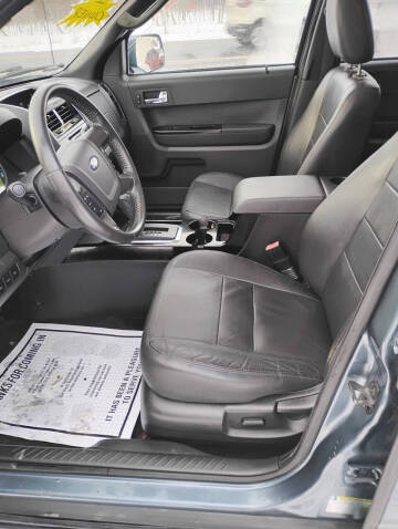 2010 Ford Escape Limited