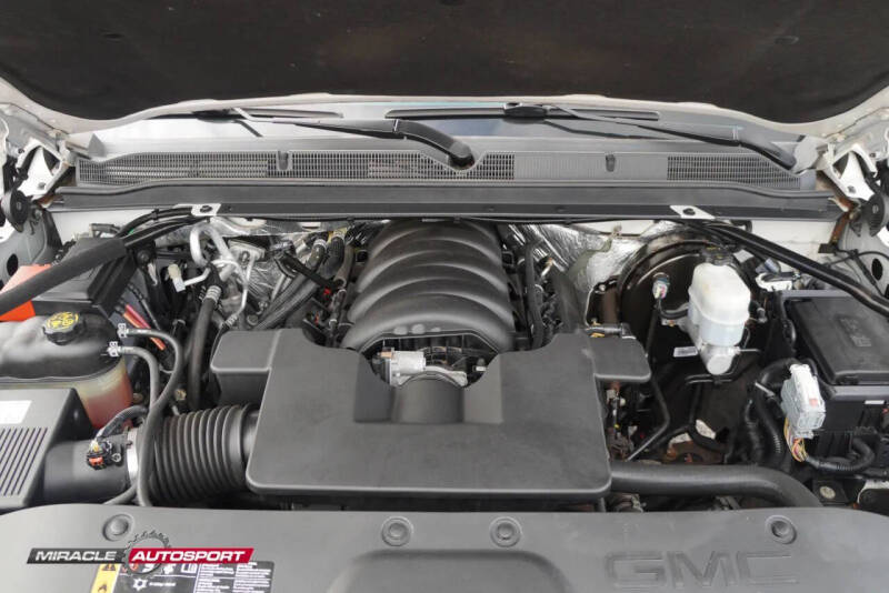 2017 GMC Yukon XL SLT