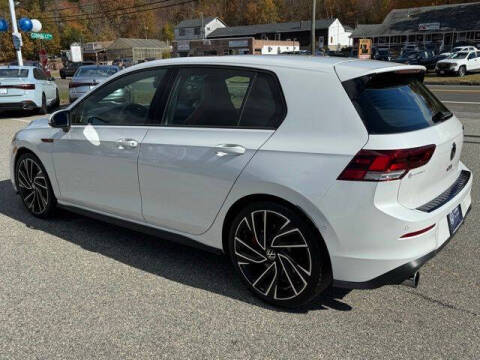 2024 Volkswagen Golf GTI Autobahn