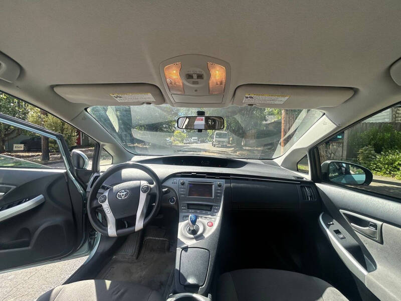 2015 Toyota Prius Two