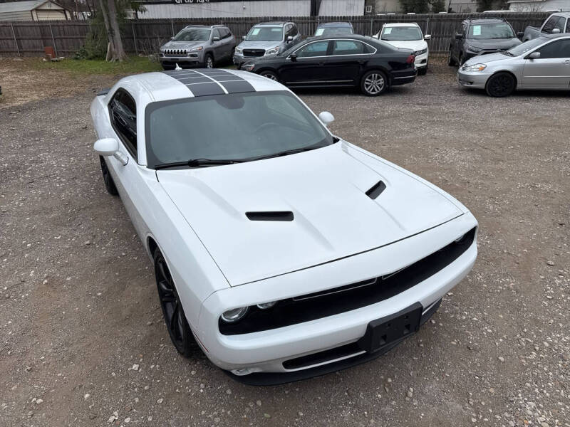 2018 Dodge Challenger SXT