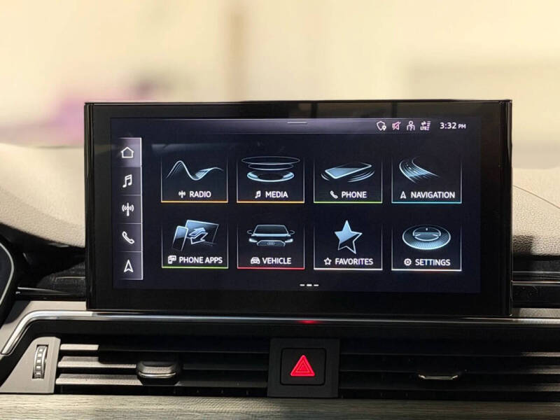 2022 Audi A4 quattro S line Prem Plus 45 TFSI