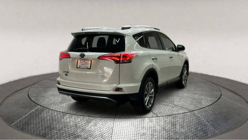 2016 Toyota RAV4 Hybrid Limited