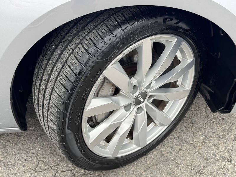 2017 Audi A4 2.0T quattro Premium