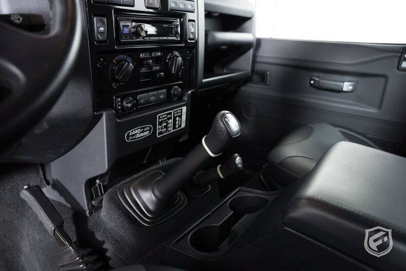 1991 Land Rover Defender