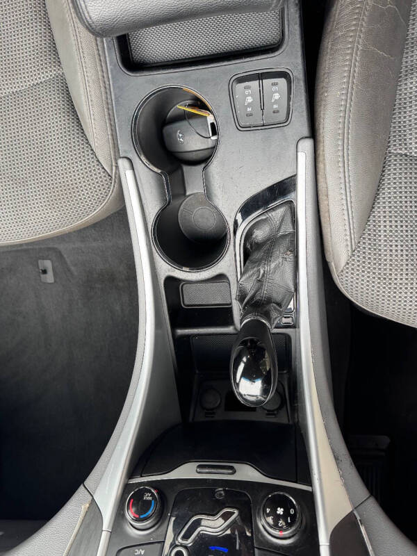 2013 Hyundai Sonata SE