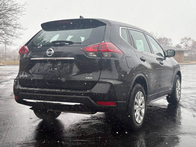 2019 Nissan Rogue S