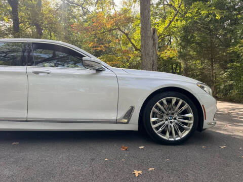2017 BMW 7 Series 750i