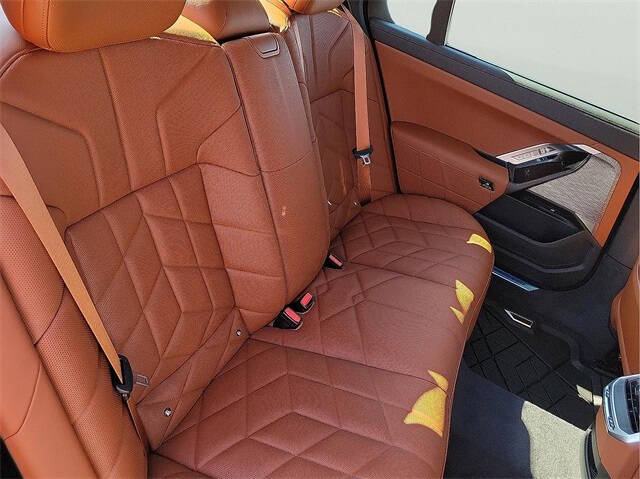 2026 BMW 7 Series 750e xDrive