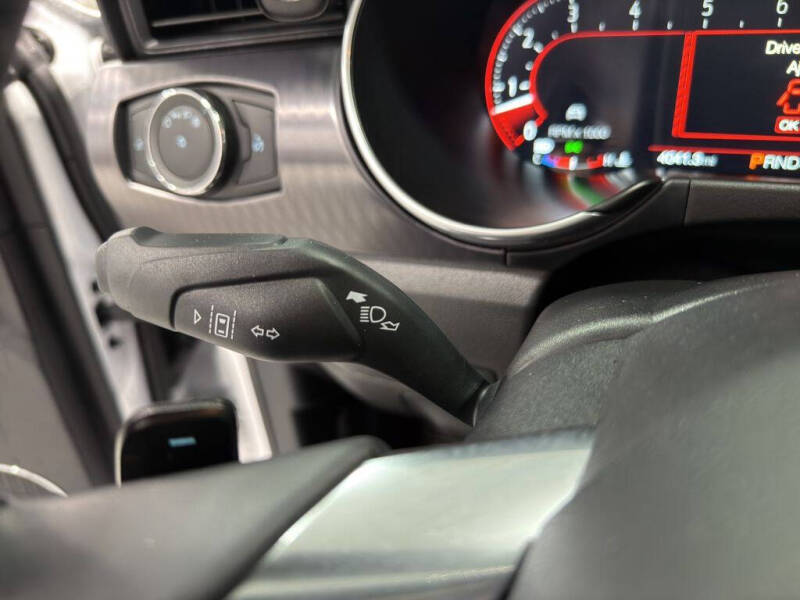 2022 Ford Mustang Mach 1