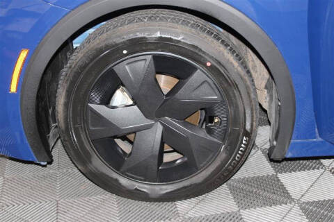 2023 Toyota Prius LE