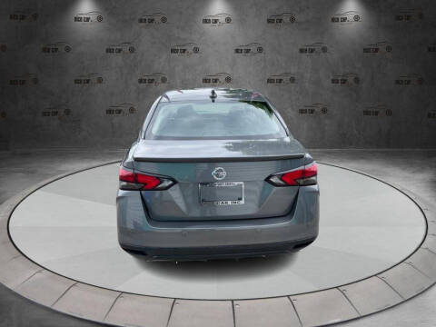 2020 Nissan Versa SR