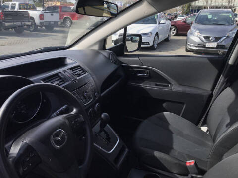 2014 Mazda MAZDA5 Sport