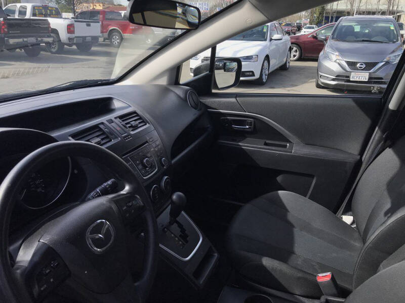 2014 Mazda MAZDA5 Sport