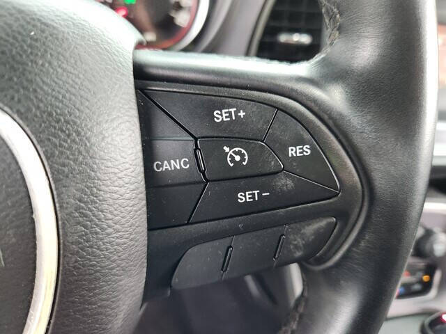 2017 Dodge Challenger R/T