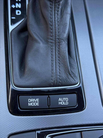 2016 Hyundai Genesis