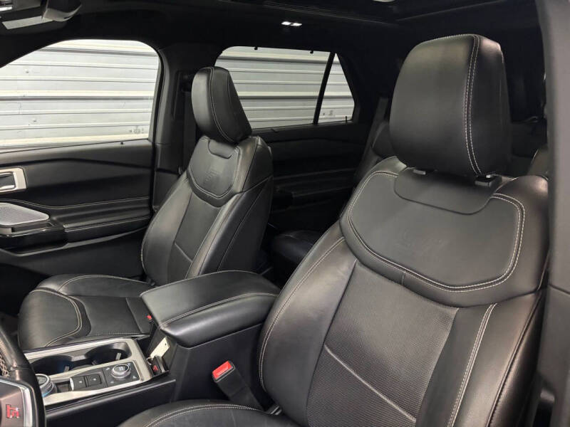 2021 Ford Explorer ST