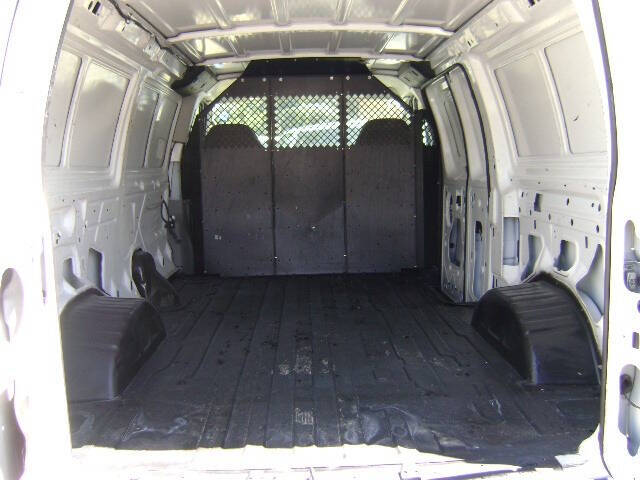 2006 Ford E-Series E-350 SD