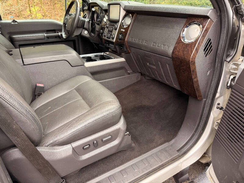 2015 Ford F-350 Super Duty Platinum