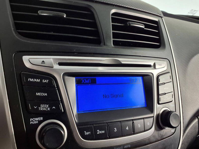 2014 Hyundai Accent GS