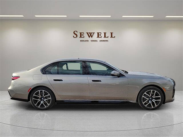 2026 BMW 7 Series 750e xDrive