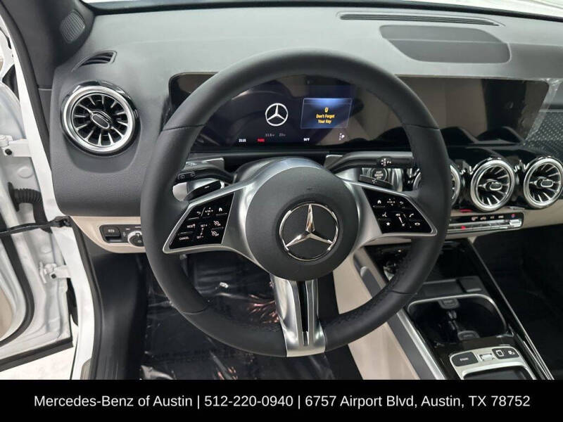 2025 Mercedes-Benz GLB GLB 250