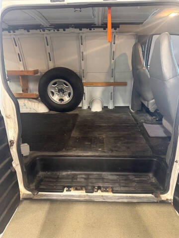 2005 Chevrolet Express 2500