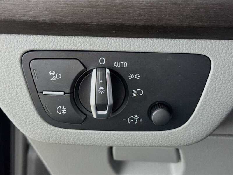 2022 Audi Q5 quattro S line Premium 45 TFSI