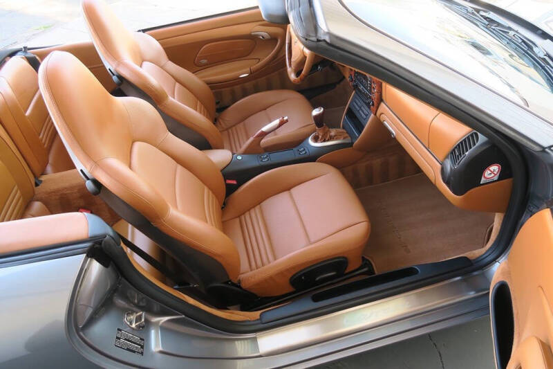 2002 Porsche 911 Carrera
