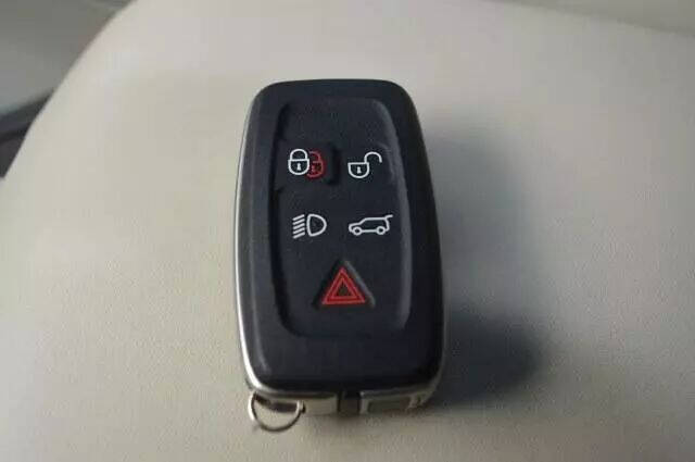 2011 Land Rover Range Rover HSE