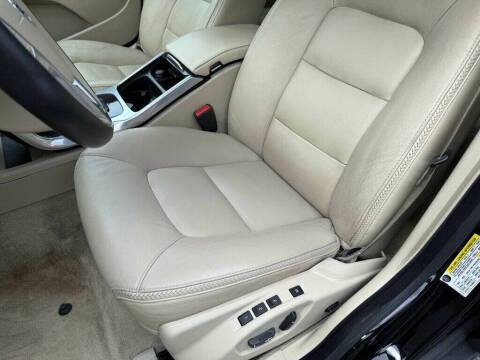 2016 Volvo XC70 T5 Premier