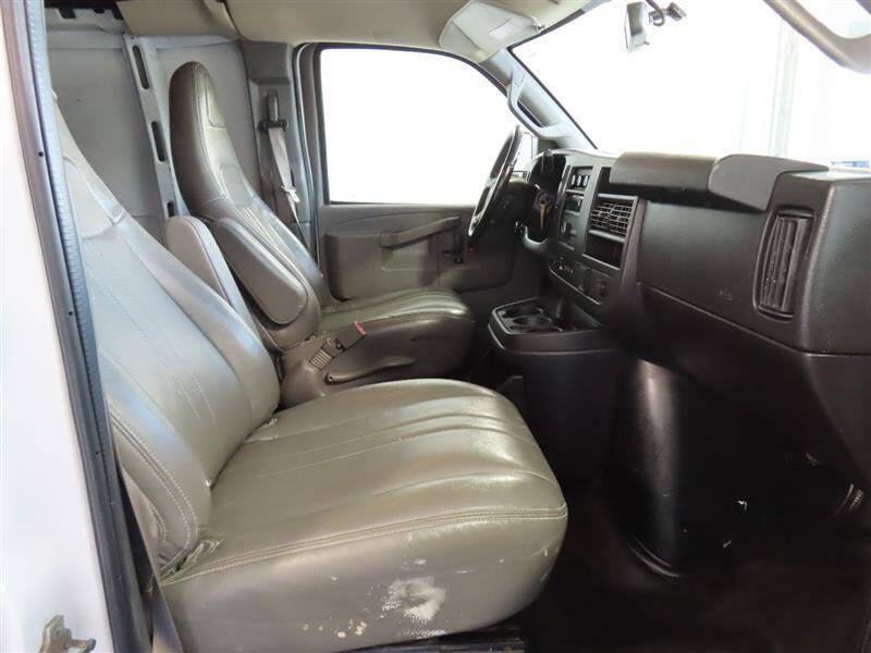 2021 Chevrolet Express 2500